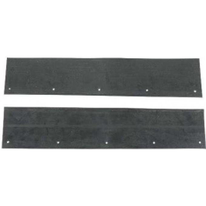 Ford Thunderbird Vertical Seals On The Sides Of The Radiator, 1964-66