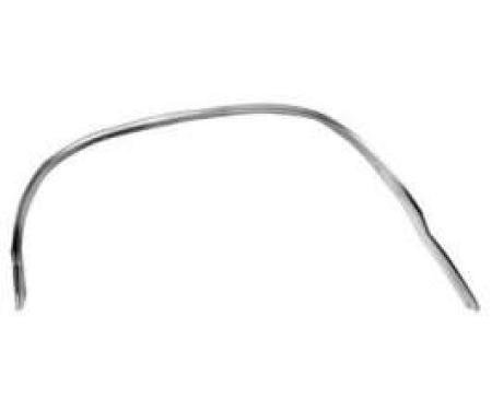 1968-1969 Chevelle / El Camino Front Left Wheel Opening Moulding