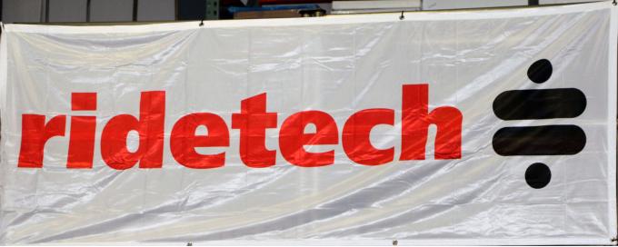 Ridetech Banner, White w/ Red and Black Ridetech. 3ft x 8ft 82009002